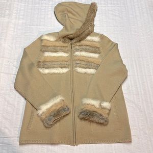 Marina Sport by Marina Miraldi -Fur trimmed zip sweater with hood.